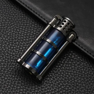 Gold Eagle Normal Alev Gazlı Çakmak Mavi Renkli Metalik Yapı ile Ergonomik Kullanım