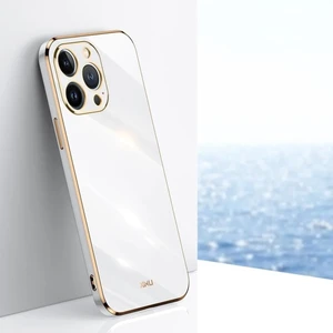 Apple iPhone 14 Pro Uyumlu Kılıf Parlak Kenarlı Altın Işlemeli Kamera Korumalı Kapak