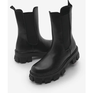 Kadın Günlük Postal Bot Kalın Tırtıklı Taban Lastikli Eslona