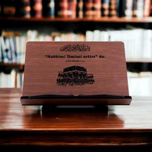 Tasarım Atölyesi Ahşap MDF Katlanabilir Masaüstü Kuran ve Kitap Okuma Rahlesi – El İşçiliği Klasik İslami Motifli