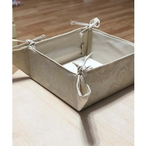 Ekmek Sepeti Gold Simli Jakarlı Sıvı Geçirmez Lure x  Kumaş 35 x 35  cm