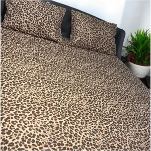 Çift Kişilik Battal Lastikli Çarşaf 2 Adet Yastık Kılıfı Seti- Yeni LEOPAR(180 x 200  cm  30  cm  )