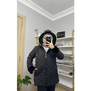 Kapüşonlu Kapitone Mont