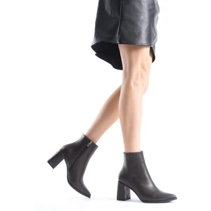 Kairobi Acı Kahve Rengi Kalın Topuk Sivri Burun Kadın Bot