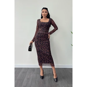 Tül Kumaş Büzgü Detaylı Kalem Elbise - Kahverengi