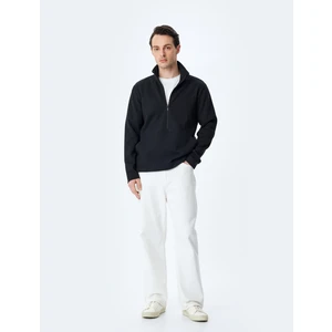 Kanguru Cepli Uzun Kollu Yarım Fermuarlı Sweatshirt