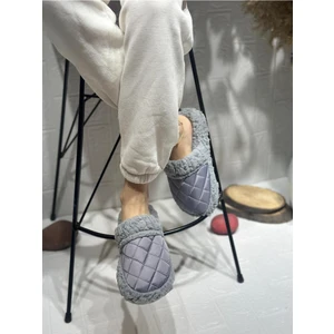 Kışlık Kadın Ev Içi Terliği Polarlı Peluş Rahat Kapitone Dikişli Hafif Kaymaz Taban Yumuşak Günlük