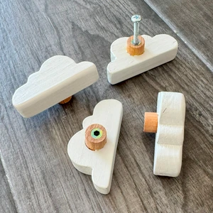 Pouza Kids Bulut Masif Ahşap Beyaz Renkli Çocuk Bebek Odası Kulp