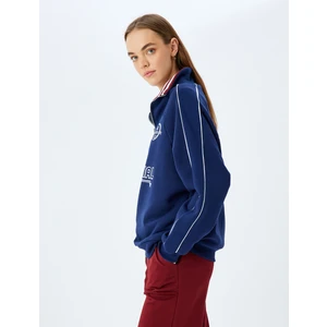 Yarım Fermuarlı Kolej Baskılı Biyeli Oversize Sweatshirt