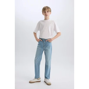 Erkek Çocuk Straight Fit Düz Paça Cepli Basic Düz Jean Pantolon C3697A824WN