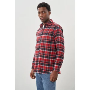 Kırmızı Yünlü Ekose Desen Yumuşak Yaka Cepsiz Uzun Kol Casual Comfort Fit Gömlek 1004245227