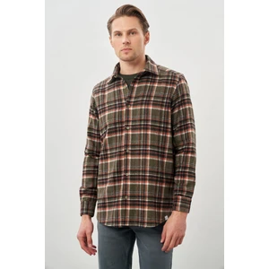 Haki Yünlü Ekose Desen Yumuşak Yaka Cepsiz Uzun Kol Casual Comfort Fit Gömlek 1004245227