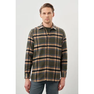 Koyu Haki Yünlü Ekose Desen Yumuşak Yaka Cepsiz Uzun Kol Casual Comfort Fit Gömlek 1004245227