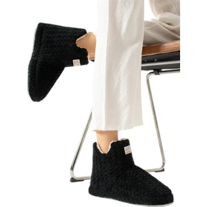 Kadın Zikzak Desen Içi Kürklü Kaymaz Taban Ev Botu Panduf Siyah