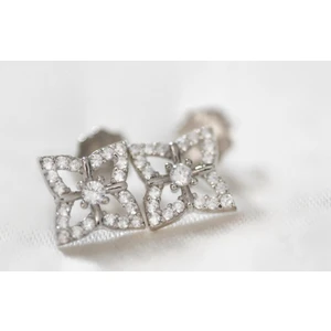 Beş Zirkon Taşlı 925 Ayar Gümüş Küpe