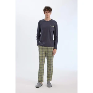 Regular Fit Pijama Takımı Uzun Kollu Baskılı Üst Kareli Uzun Alt D8228AX24WN