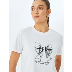 Pamuklu Kısa Kollu Bisiklet Yaka Fiyonk Baskılı T-Shirt