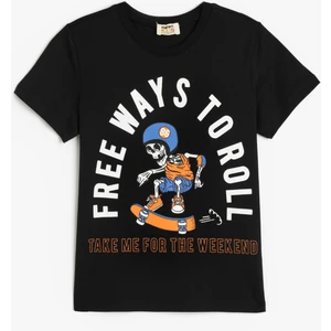 Kısa Kollu Bisiklet Yaka Kaykay Baskılı T-Shirt