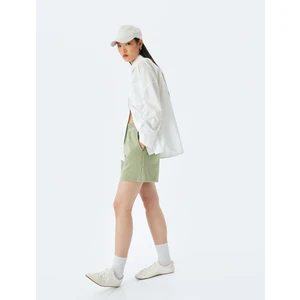 Cep Detaylı Beli Bağcıklı Rahat Kalıp Şort