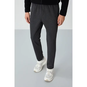 Air Jones Bej Yüzeyi Dokulu Standart Fit Erkek Eşofman Takım - 82155