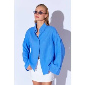 Saks Kolları Salaş Yıkamalı Müslin Oversize Rahat Kalıp Kadın Basic Gömlek| MKS166881-01