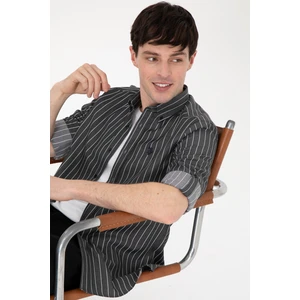 U.S. Polo Assn. Erkek Siyah Gömlek Desenli 50296617-VR046