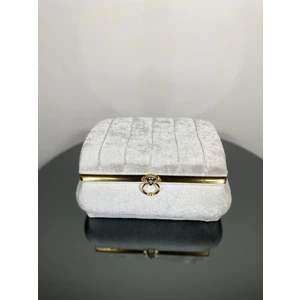 Enes Sandık Gold Şeritli Çeyiz ve Makyaj Sandığı | Şık ve Zarif Tasarım