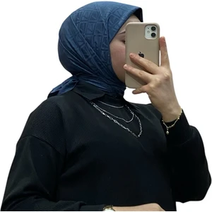 Jakarlı V Desenli Eşarp 1036