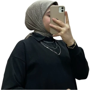 Jakarlı V Desenli Eşarp 1036