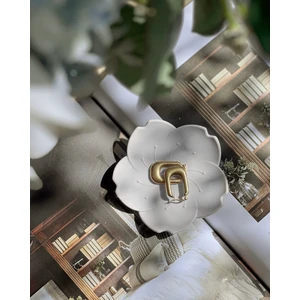 Mandalin Art Studio Kiraz Çiçeği Şeklinde Dekoratif Mini Tabak, Mini Takı Tabağı 10  cm