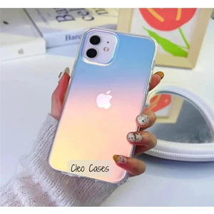 Cleo Cases Tarzını Yansıt iPhone 15 Pro Max Uyumlu Ebruli Her Açıda Renk Değiştiren Mat Kılıf