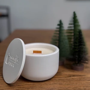 Candle Purr Pine Haven 200G Soya Mumu -El Yapımı Beyaz Beton Kapta