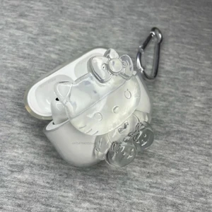 Airpods Pro 2. Nesil Sevimli Karışık Figürlü Silikon Kılıf