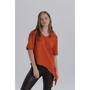 Kadın Eiffel Baskı Detay Asimetrik Kesim T-Shirt