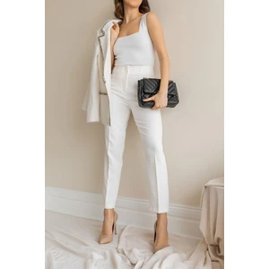 DK Deneme Kabini Kadın Yüksek Bel Pensli Havuç Kumaş Pantolon - Beyaz