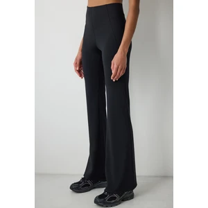 Siyah Yüksek Bel Bonding Ispanyol Paça Cepli Tayt