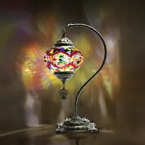 By Turkish Lamps El Yapımı Mozaik Lamba Renkli Masaüstü Gece Lambası Dekoratif Deve (Kuğu) Boynu Masa Başucu Abajur Ampul Hediye