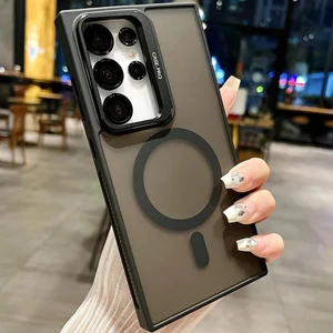 Samsung Galaxy S24 Fe ile Uyumlu Kamera Lens Aparatlı Stand Olabilen Magsafe ile Uyumlu Kamera Korumalı Şeffaf Full Color Magnetic Wireless Telefon Kılıfı Siyah