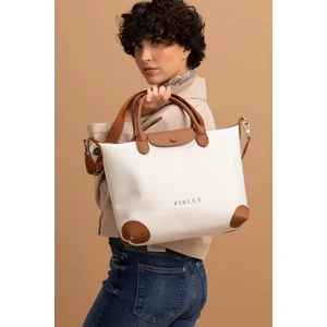 SLY_027 El Çantası