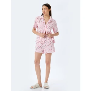 Pamuklu Gömlek Yaka Kalpli Şortlu Pijama Takımı