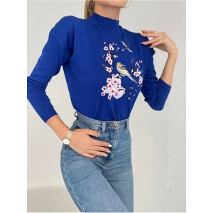 Kadın Kuş Nakışlı Triko