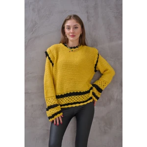 Kadın Şerit Detay Yumoş  Rahat Kalıp Triko