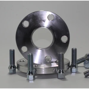 Alfa Romeo Giulietta 5X110 2 cm - 2 Adet Spacer + Bijon Seti