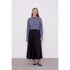 Levidor Antrasit Yaka Taş Detaylı Bluz