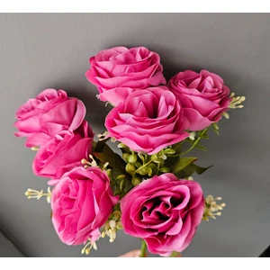 7 Kafalı Şimşir Aranjmanlı Gül Kurusu Gül Demeti Buket Gül Vazo Saksı Dekor Aranjman Çiçeği