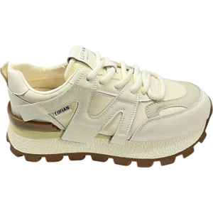 Lufıan Emıly Whıte 121230019