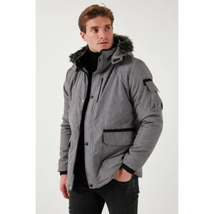 Peluş Astarlı Suya ve Rüzgara Dayanıklı Soğuk Geçirmez Slim Fit Mont Erkek MONT 5711051