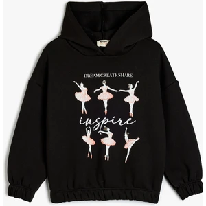 Baskı Detaylı Uzun Kollu Kapşonlu Sweatshirt