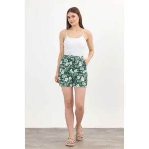 4356A Çiçek Desenli Şort Zümrüt