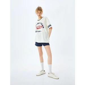 Kolej Baskılı V Yaka Kısa Kollu Biyeli Oversize Tişört